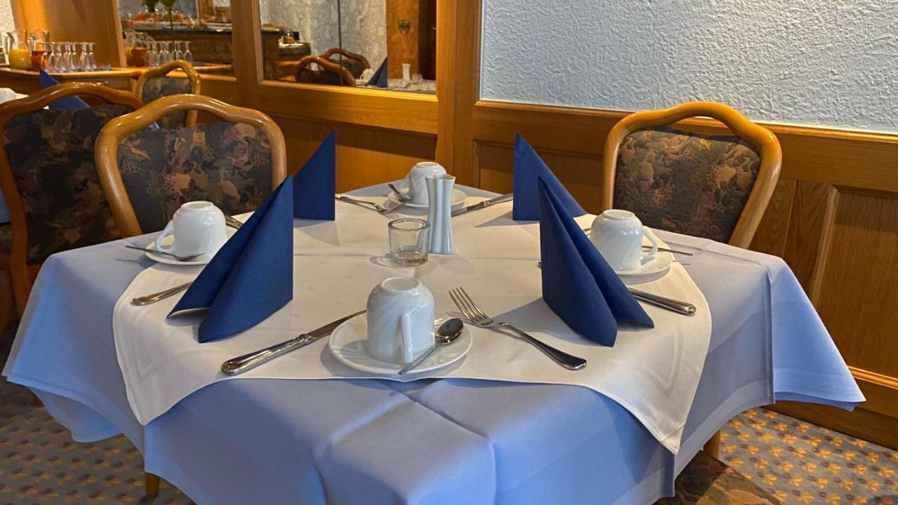 Hotel Goldener Loewe Zeulenroda-Triebes المظهر الخارجي الصورة