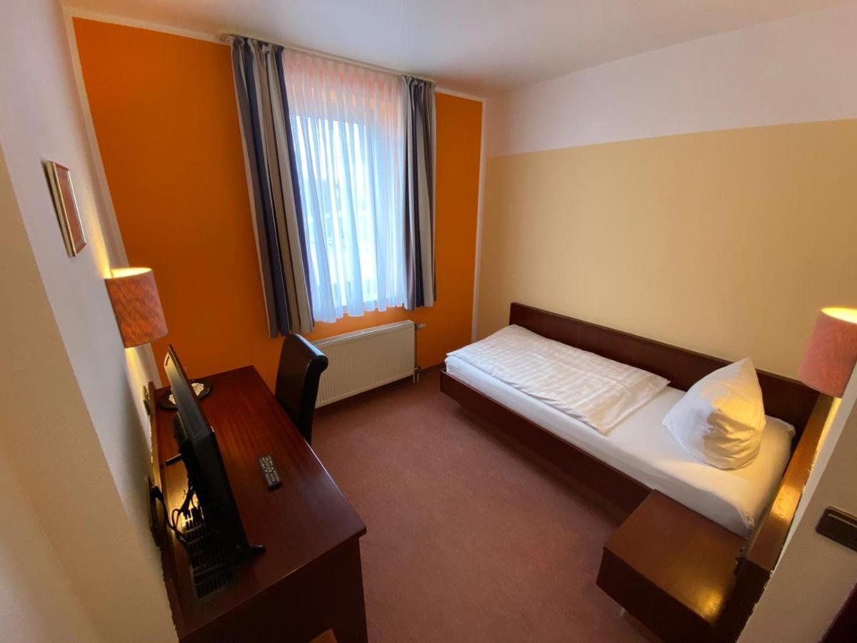 Hotel Goldener Loewe Zeulenroda-Triebes المظهر الخارجي الصورة
