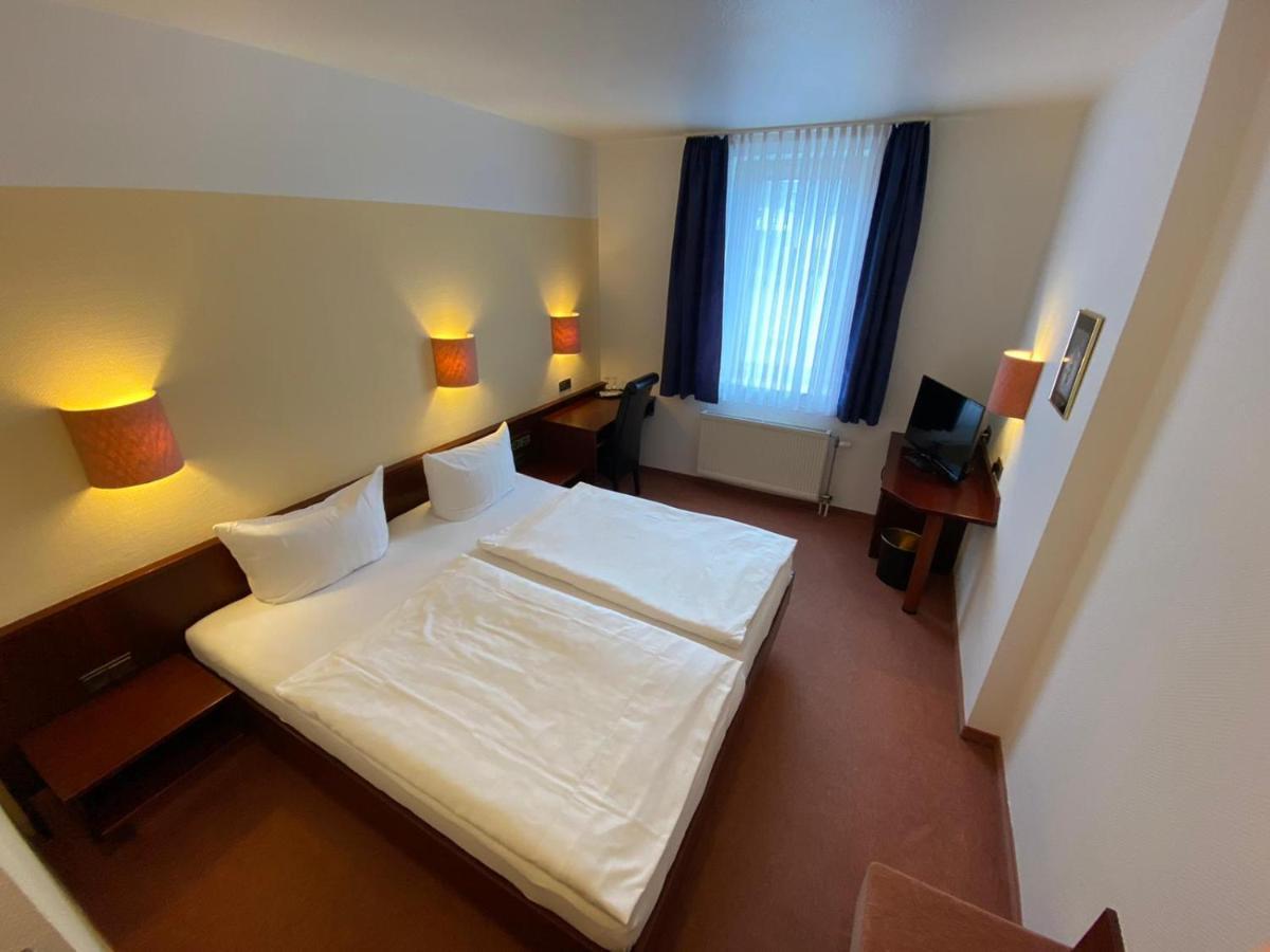 Hotel Goldener Loewe Zeulenroda-Triebes المظهر الخارجي الصورة