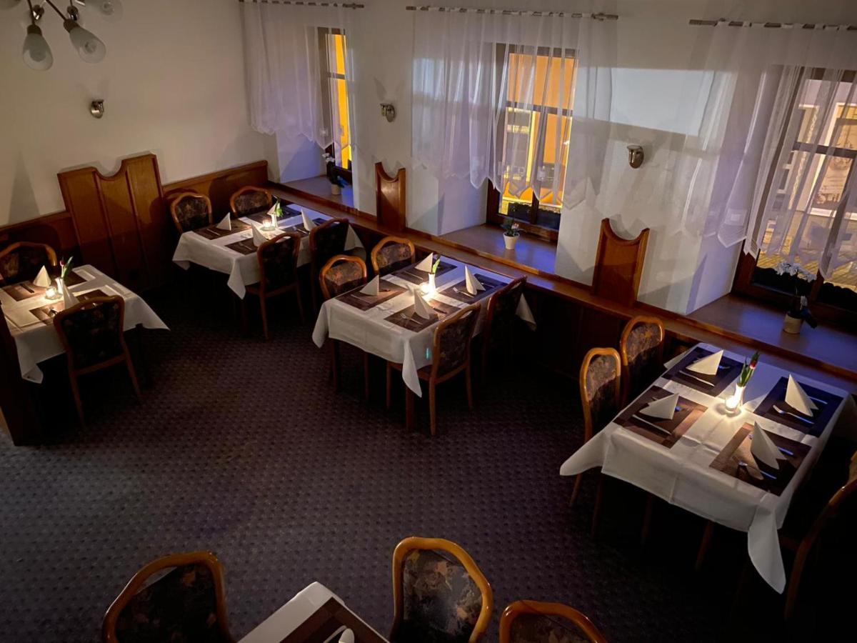 Hotel Goldener Loewe Zeulenroda-Triebes المظهر الخارجي الصورة
