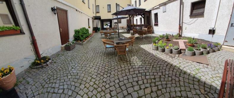 Hotel Goldener Loewe Zeulenroda-Triebes المظهر الخارجي الصورة