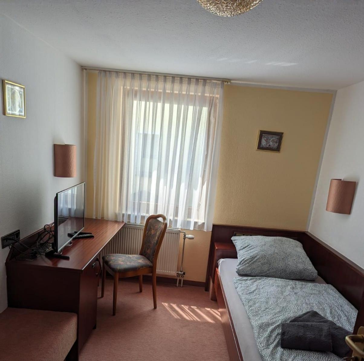Hotel Goldener Loewe Zeulenroda-Triebes المظهر الخارجي الصورة
